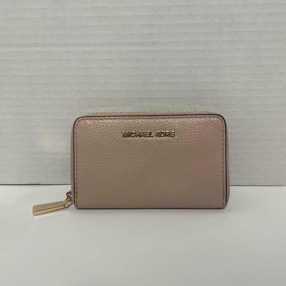 Michael Kors Blush Pink Wallet